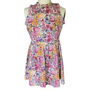 Rewind Floral Dress With Zip Up Back‎  With Ruffled Sleeves Size M